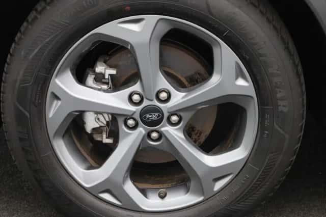 Ford Kuga (2025) thumbnail 12
