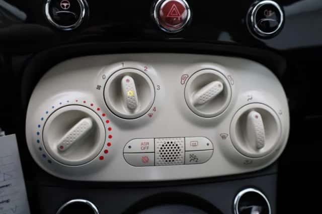 Fiat 500 (2021) thumbnail 21
