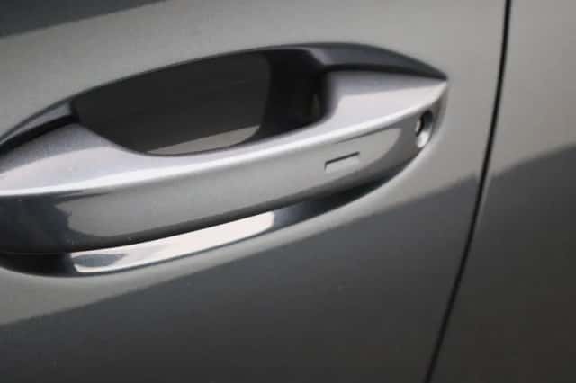 SEAT Leon (2021) thumbnail 14