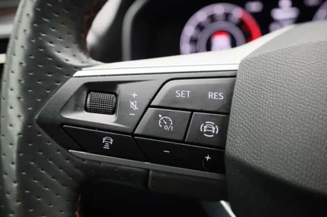 SEAT Leon (2021) thumbnail 18