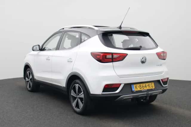 MG ZS EV (2021) thumbnail 2