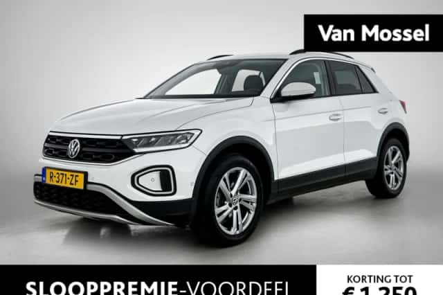 Volkswagen T-Roc (2023)