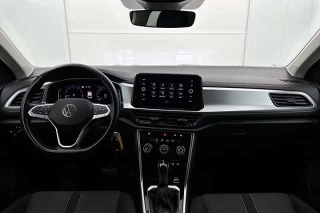 Volkswagen T-Roc (2023) thumbnail 19