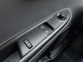 Opel Karl (2017) thumbnail 12