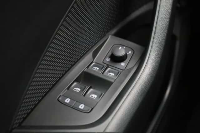 Škoda Octavia (2024) thumbnail 32