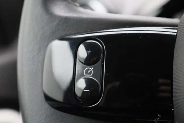 Renault Twingo (2021) thumbnail 18