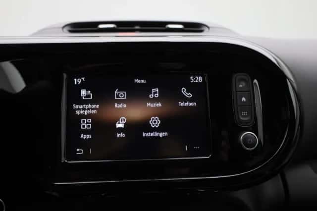 Renault Twingo (2021) thumbnail 22