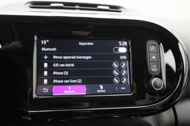 Renault Twingo (2021) thumbnail 23