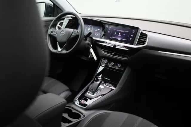 Opel Grandland (2023) thumbnail 32
