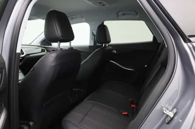 Opel Grandland (2023) thumbnail 10