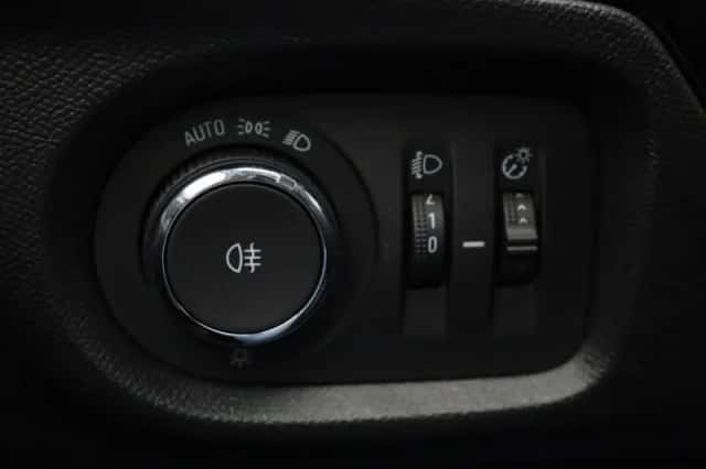Opel Corsa (2021) thumbnail 24