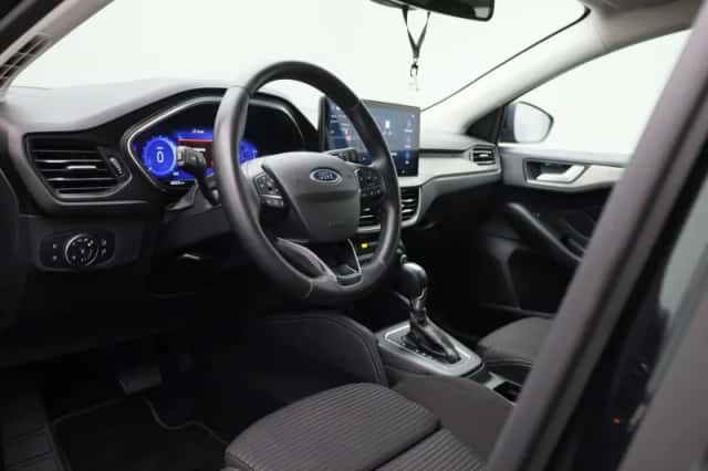 Ford Focus (2023) thumbnail 29
