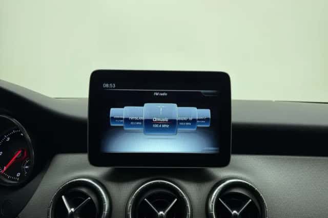 Mercedes-Benz CLA-Klasse (2018) thumbnail 19
