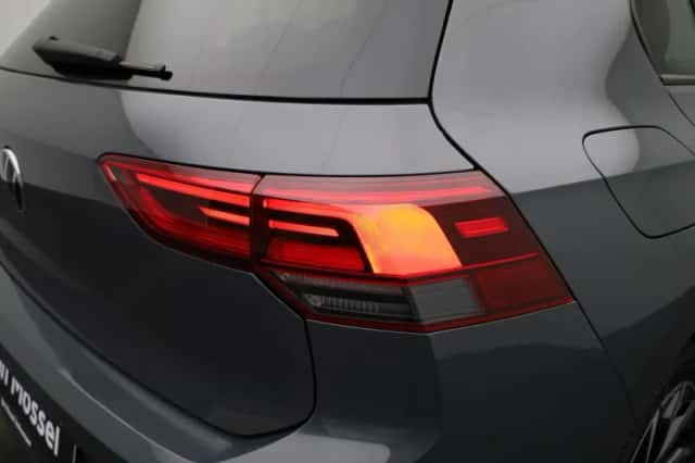 Volkswagen Golf (2020) thumbnail 38