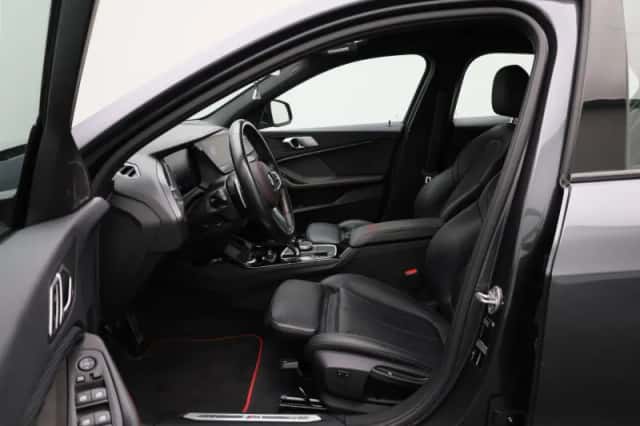 BMW 1-Serie (2021) thumbnail 9