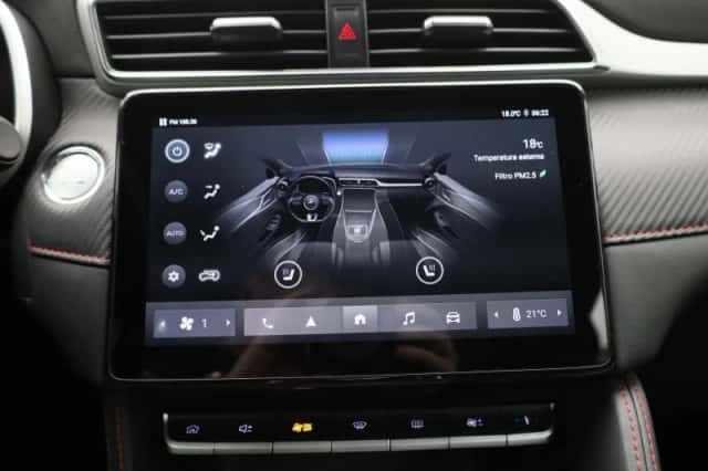 MG ZS (2023) thumbnail 20