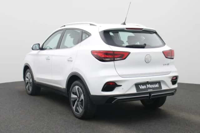 MG ZS (2023) thumbnail 3