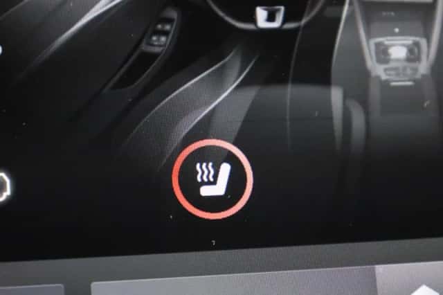 MG ZS (2023) thumbnail 21