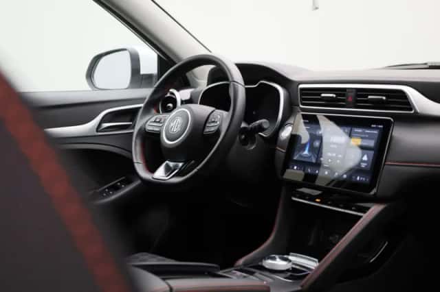 MG ZS (2023) thumbnail 34