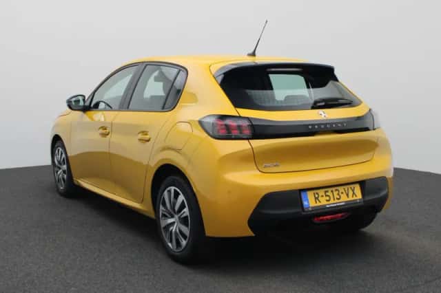 Peugeot 208 (2023) thumbnail 2