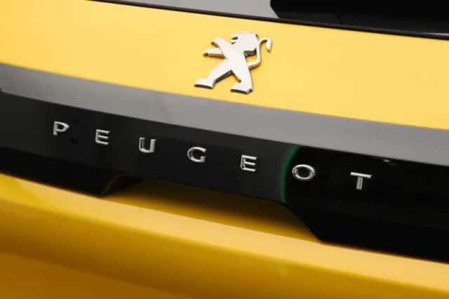 Peugeot 208 (2023) thumbnail 34