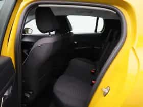 Peugeot 208 (2023) thumbnail 10