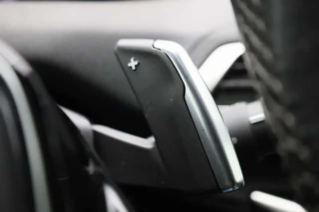 Peugeot 5008 (2023) thumbnail 21