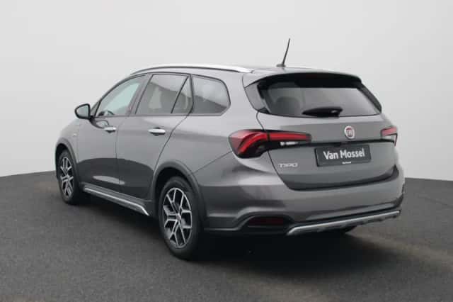 Fiat Tipo (2022) thumbnail 2