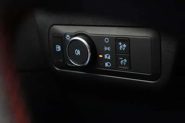 Ford Kuga (2025) thumbnail 27