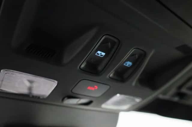 Ford Kuga (2025) thumbnail 32