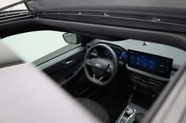 Ford Kuga (2025) thumbnail 40