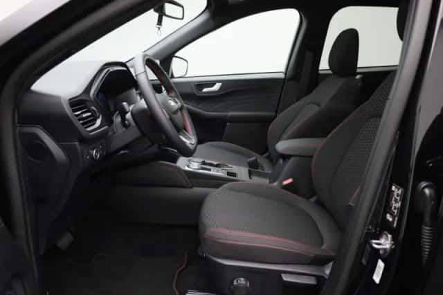 Ford Kuga (2025) thumbnail 9