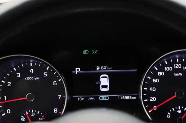 Kia Proceed (2022) thumbnail 8