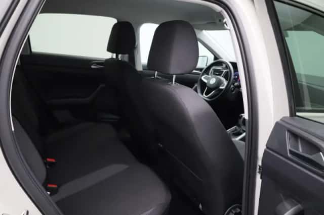 Volkswagen Polo (2023) thumbnail 35
