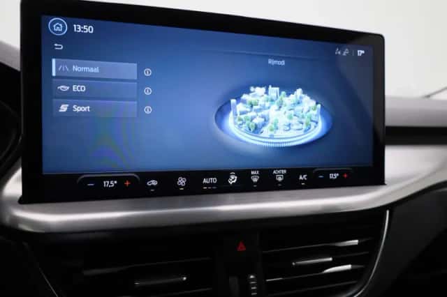 Ford Focus (2023) thumbnail 20