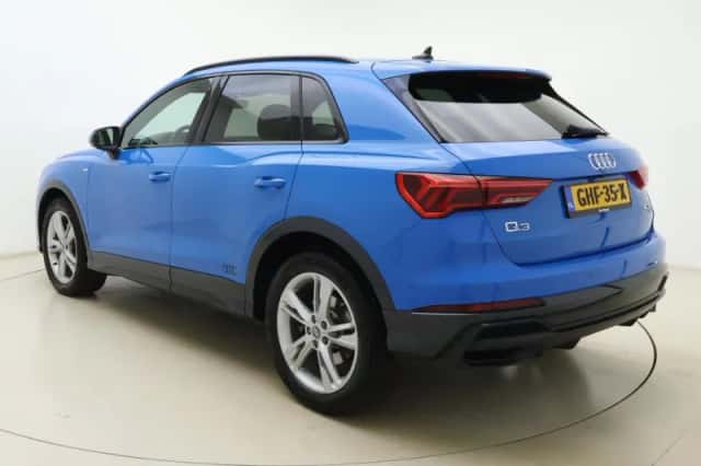 Audi Q3 (2019) thumbnail 7