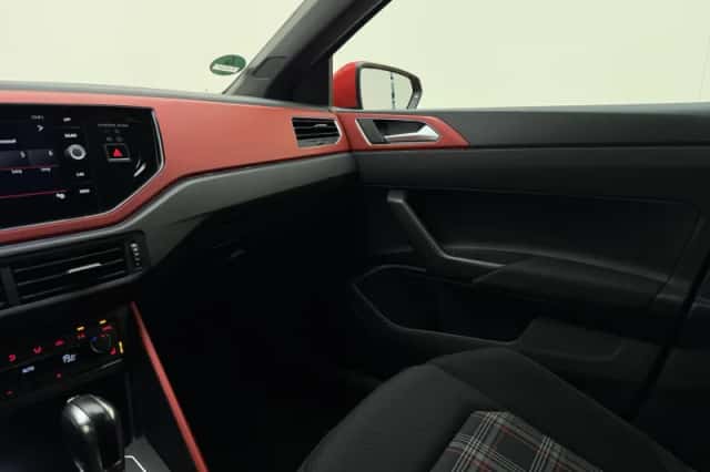Volkswagen Polo (2019) thumbnail 28