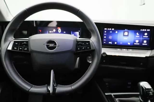 Opel Astra (2023) thumbnail 7