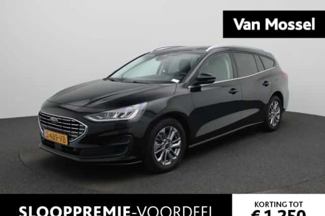Ford Focus (2023) thumbnail 1