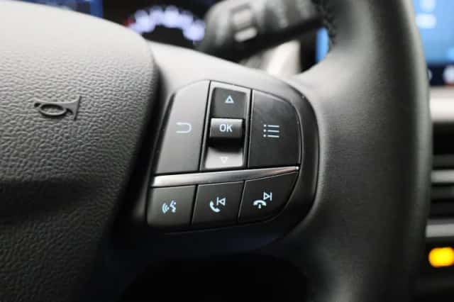 Ford Focus (2023) thumbnail 15