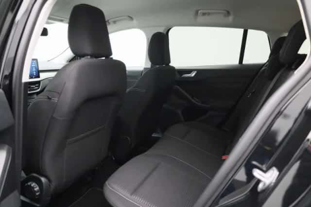 Ford Focus (2023) thumbnail 10