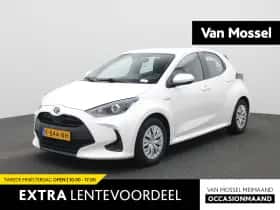 Toyota Yaris (2021) thumbnail 1