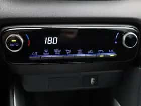Toyota Yaris (2021) thumbnail 19