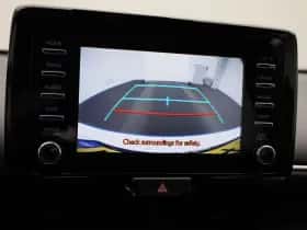 Toyota Yaris (2021) thumbnail 22