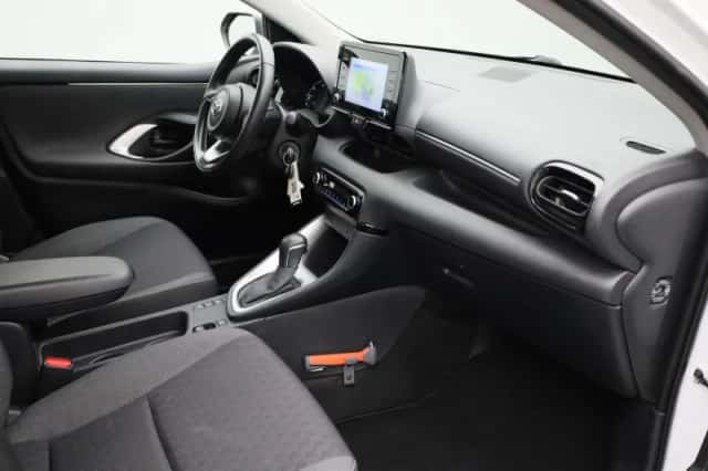 Toyota Yaris (2021) thumbnail 27