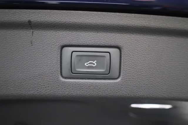 Audi A5 (2022) thumbnail 12
