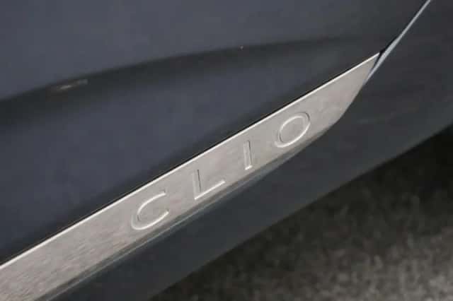 Renault Clio (2022) thumbnail 14