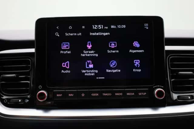Kia Stonic (2021) thumbnail 20