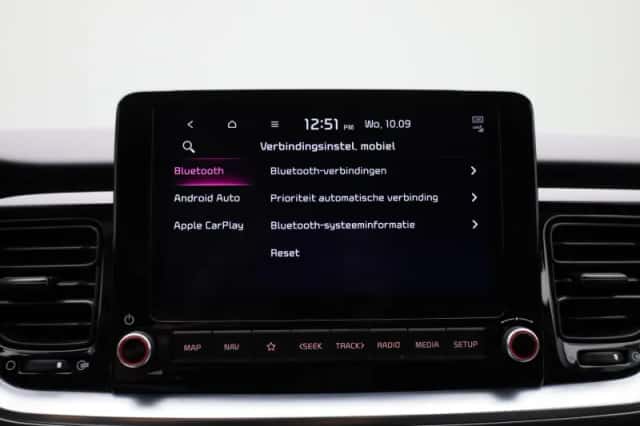 Kia Stonic (2021) thumbnail 21