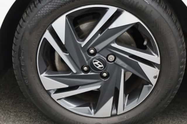 Hyundai i20 (2022) thumbnail 12